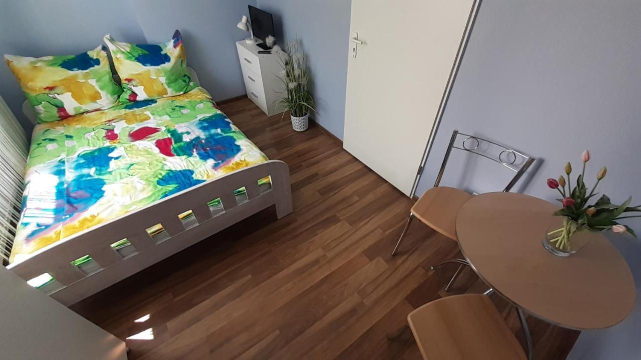 Willa Saba Мендзиводзе Екстериор снимка